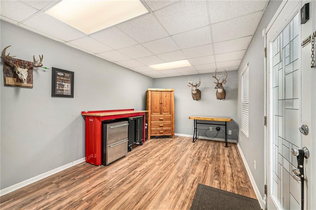 254 W Cheyenne Street — photo 21