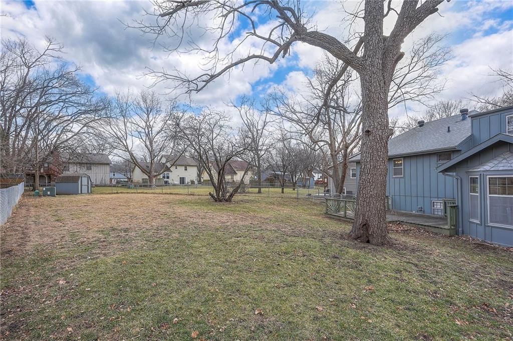13921 S Brookwood Court — photo 31