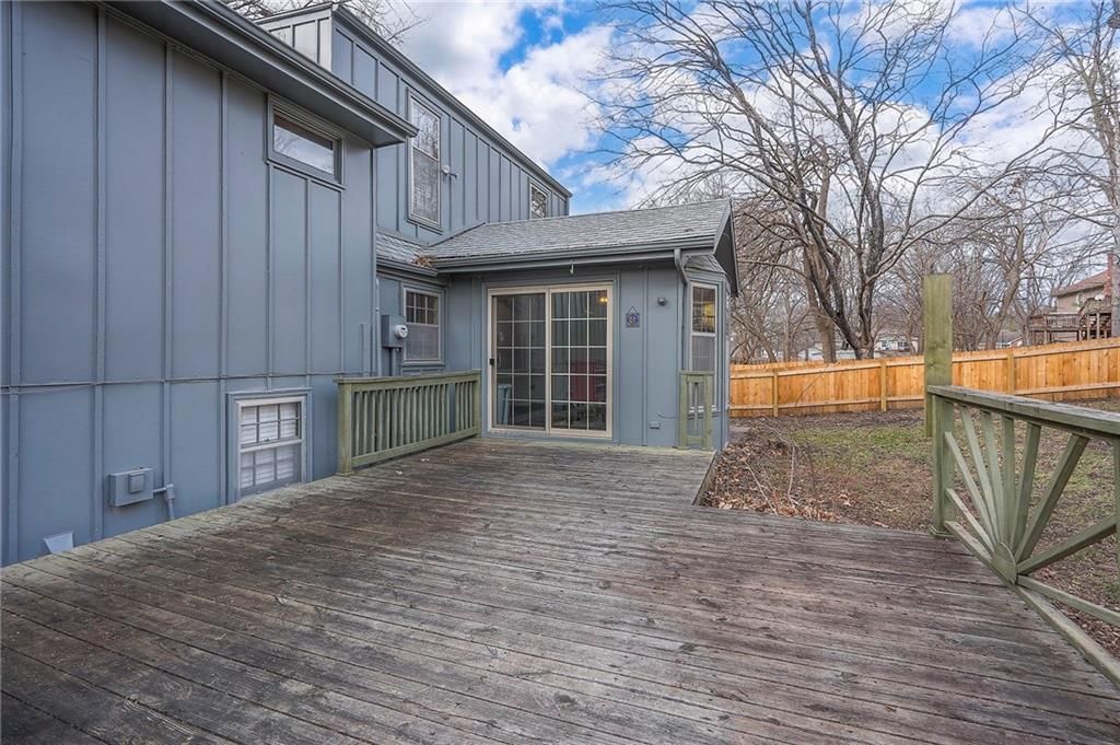 13921 S Brookwood Court — photo 32