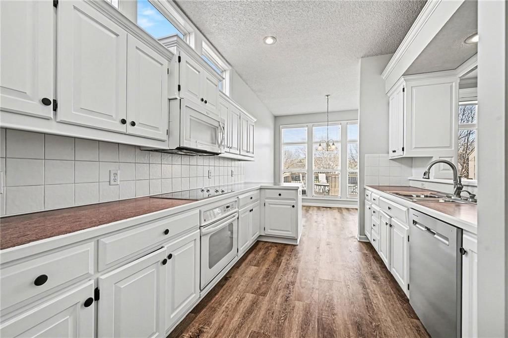 3100 NW 86th Street — photo 10