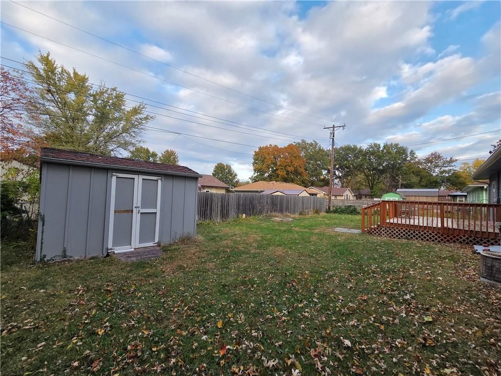 524 Pin Oak Street — photo 21