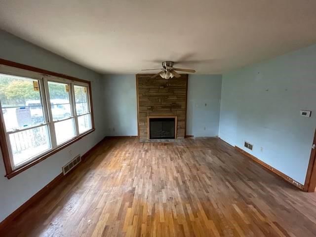 1504 Oak Street — photo 2