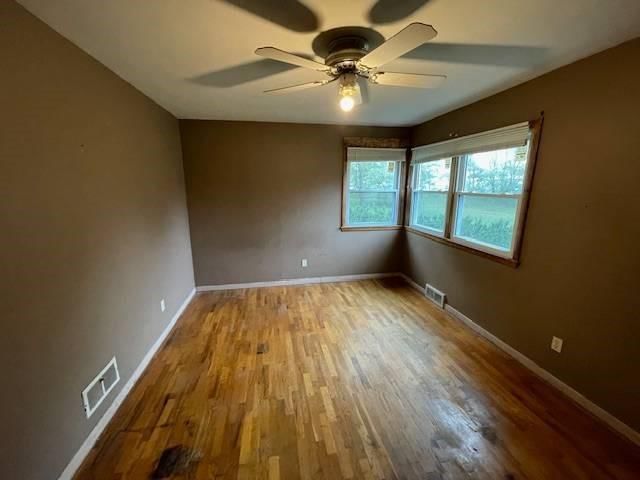 1504 Oak Street — photo 13