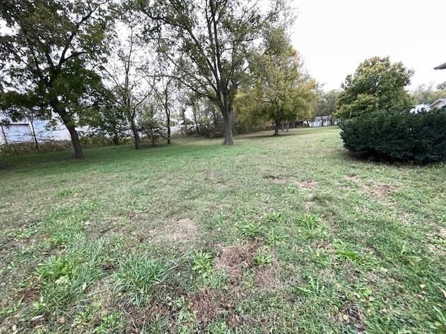 1504 Oak Street — photo 19