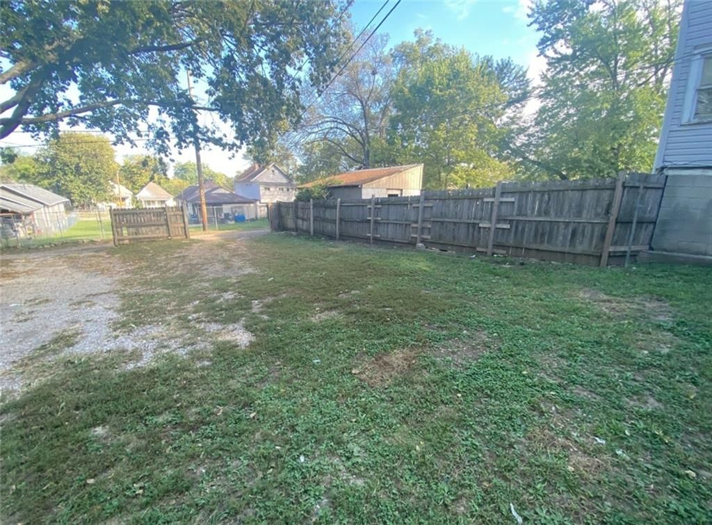 423 Hardesty Avenue — photo 5