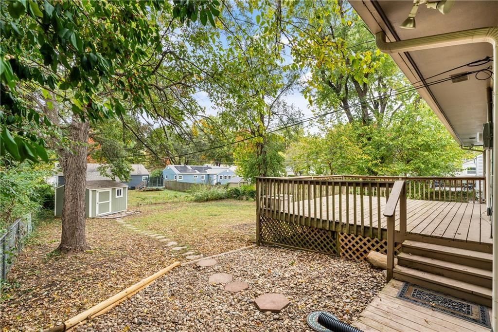 Photo 23 of 26 - 6404 W 82nd Street