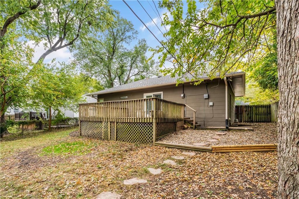 Photo 25 of 26 - 6404 W 82nd Street