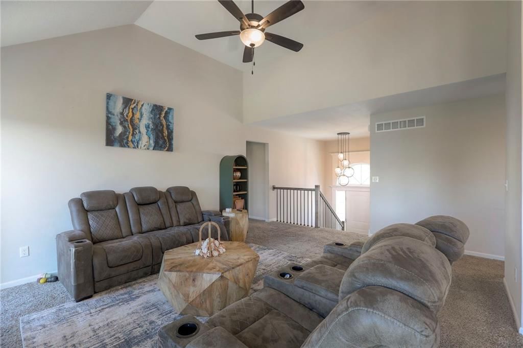 10206 N Quincy Avenue — photo 6
