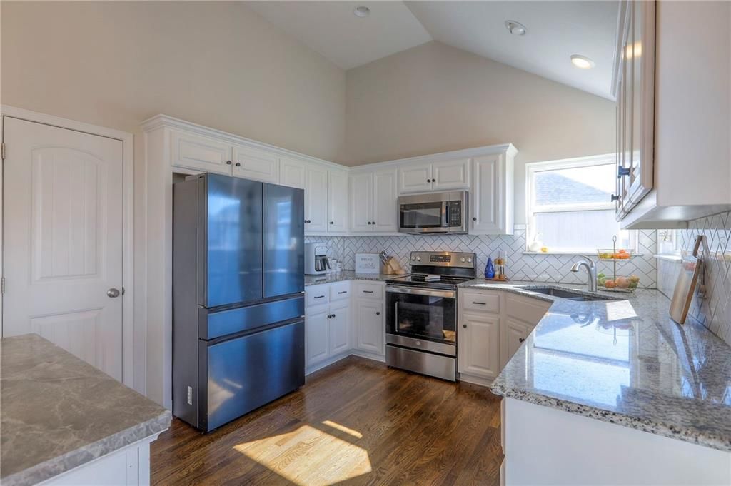 10206 N Quincy Avenue — photo 8