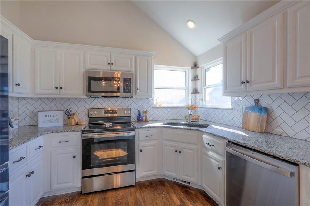 10206 N Quincy Avenue — photo 9