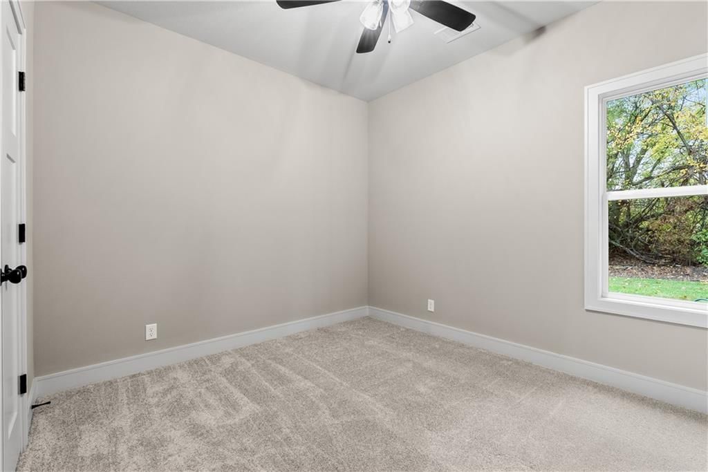 216 S Devin Street — photo 24