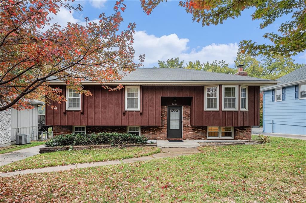 7000 NW Belvidere Parkway — photo 3