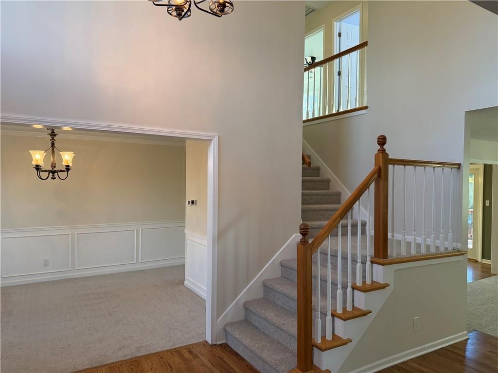401 W Olive Street — photo 24