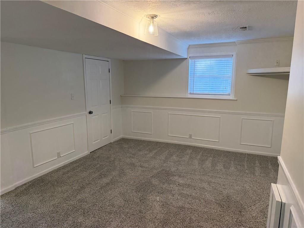 401 W Olive Street — photo 47
