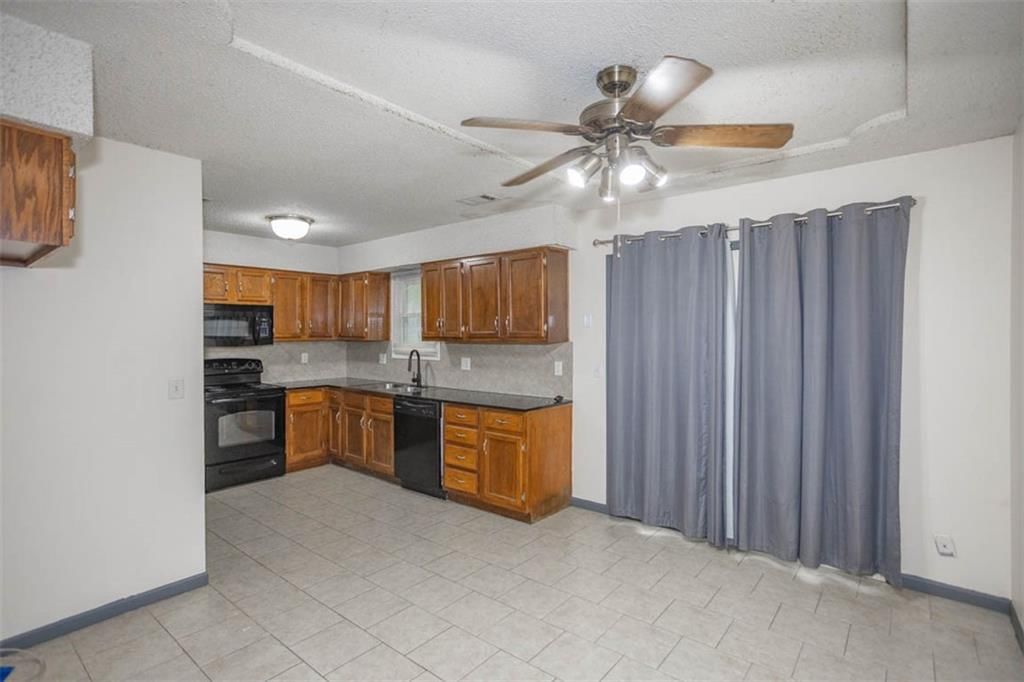 17405 S Benton Drive — photo 13