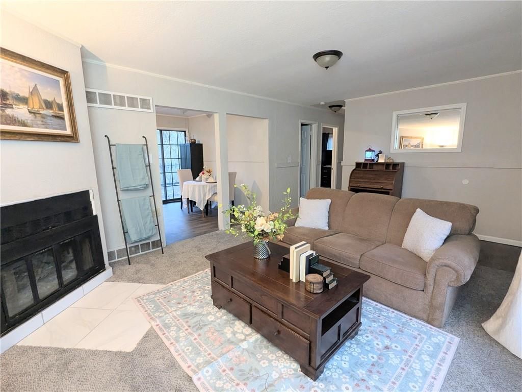 5709 Elm Avenue — photo 3