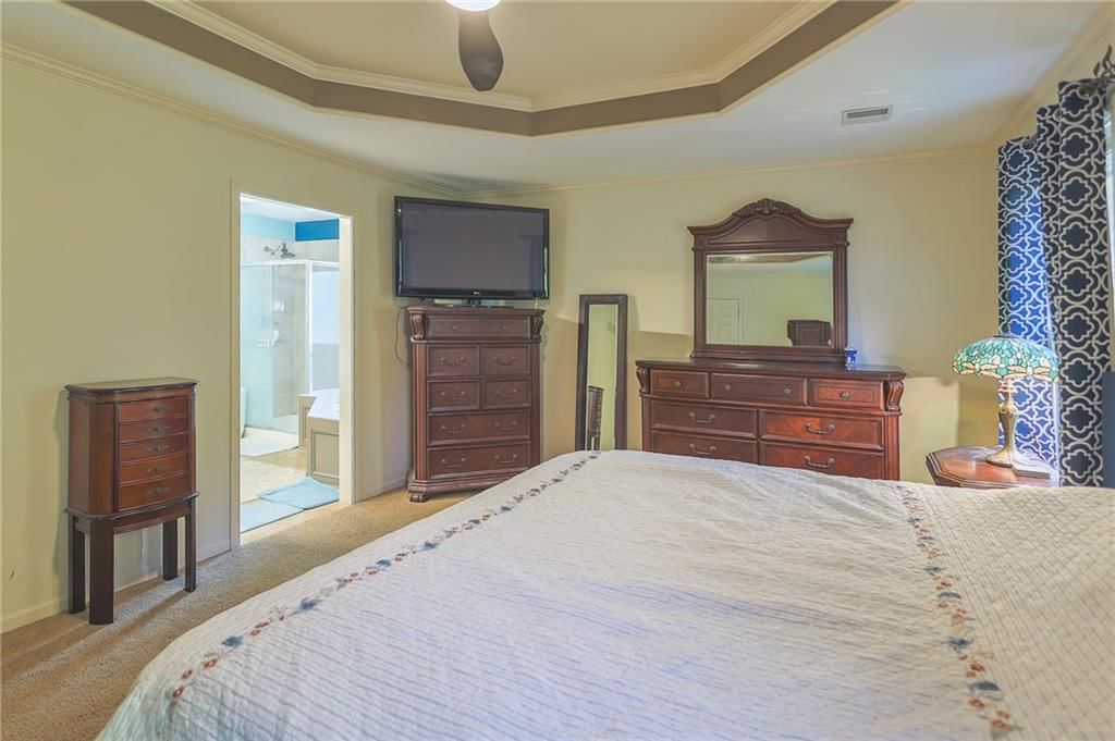 9001 N MANNING Avenue — photo 15