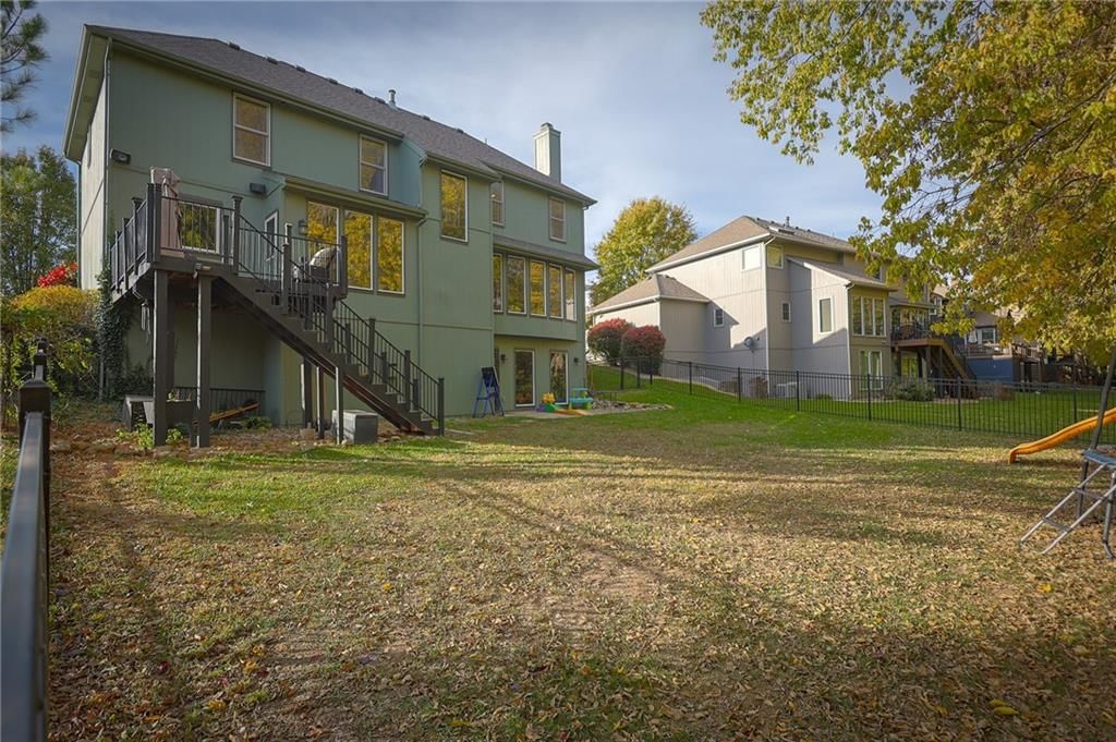 9001 N MANNING Avenue — photo 34