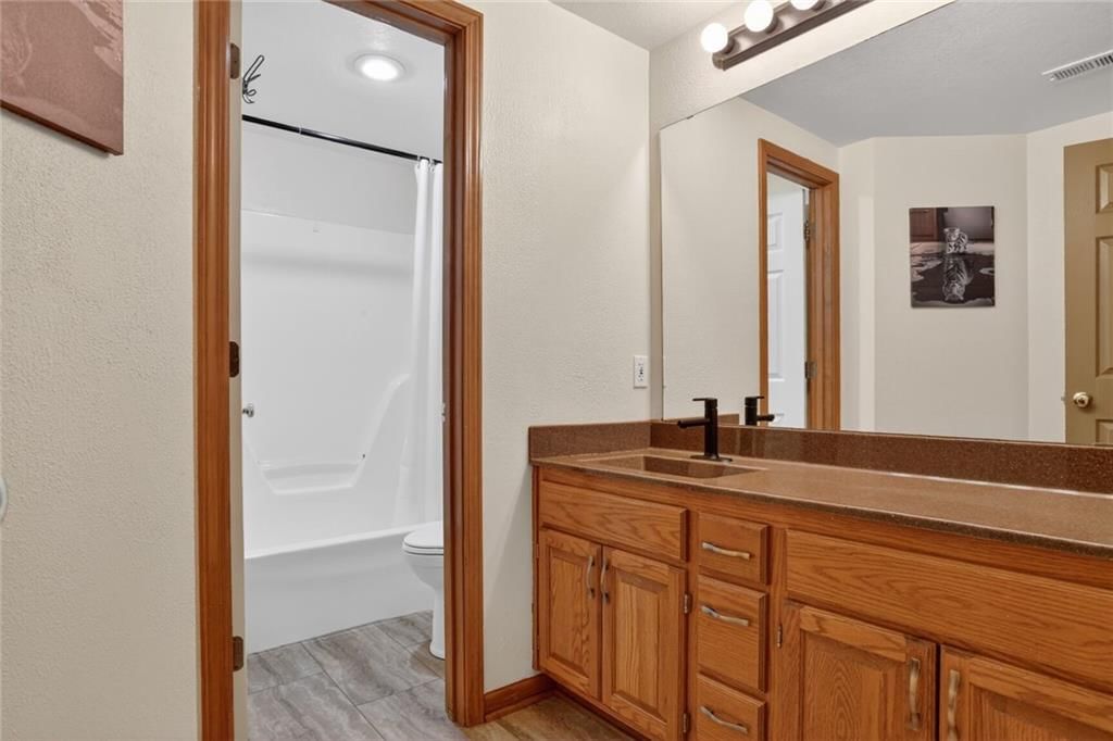 600 S Fox Ridge Drive — photo 24