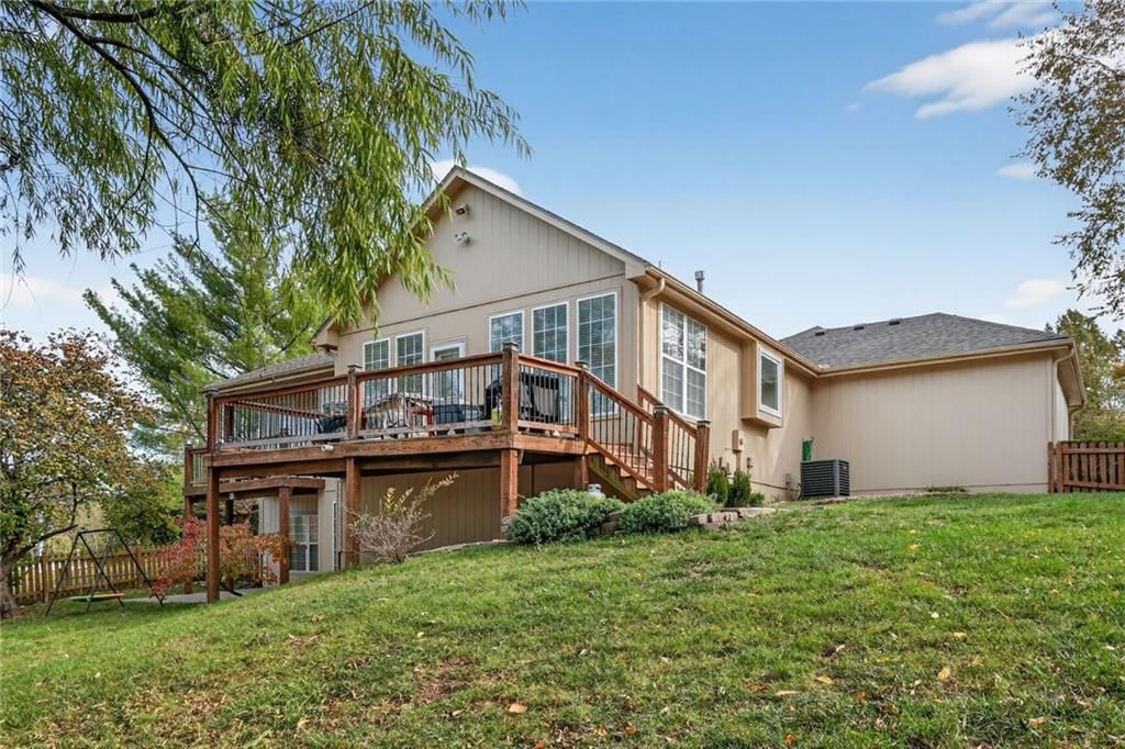 600 S Fox Ridge Drive — photo 30