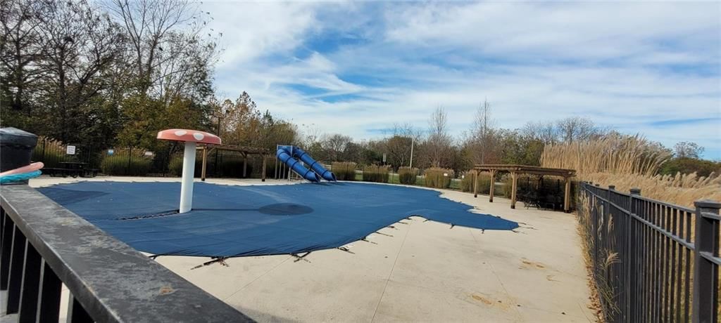 600 S Fox Ridge Drive — photo 33