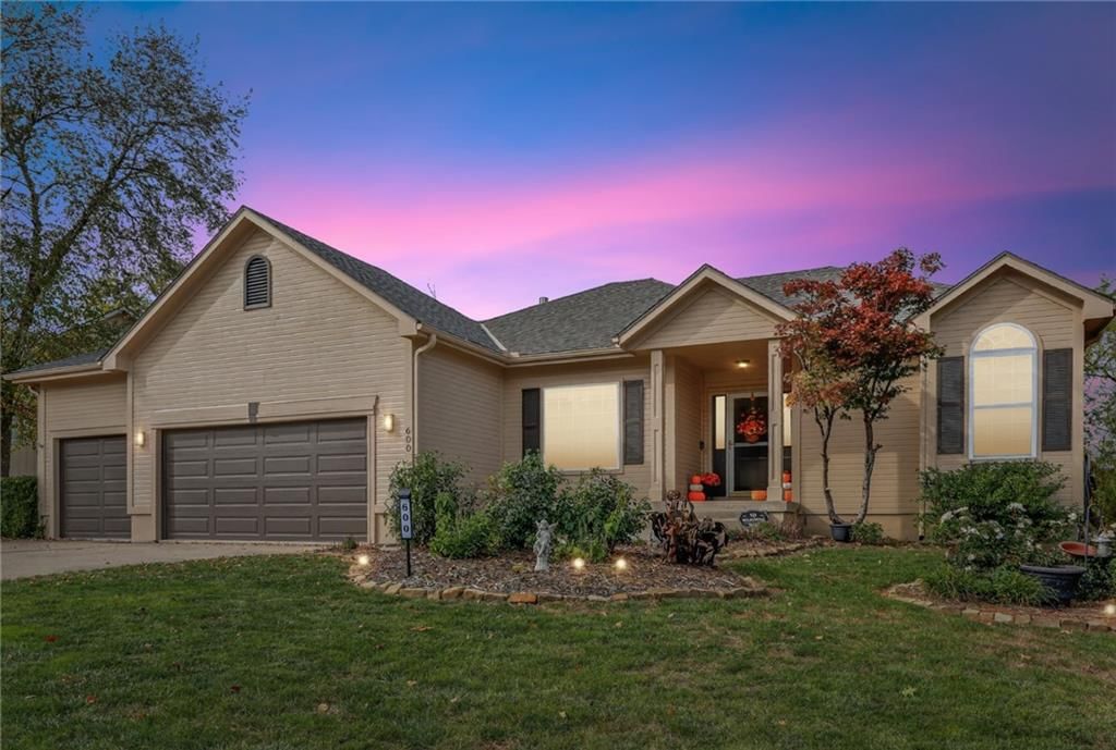 600 S Fox Ridge Drive — photo 34