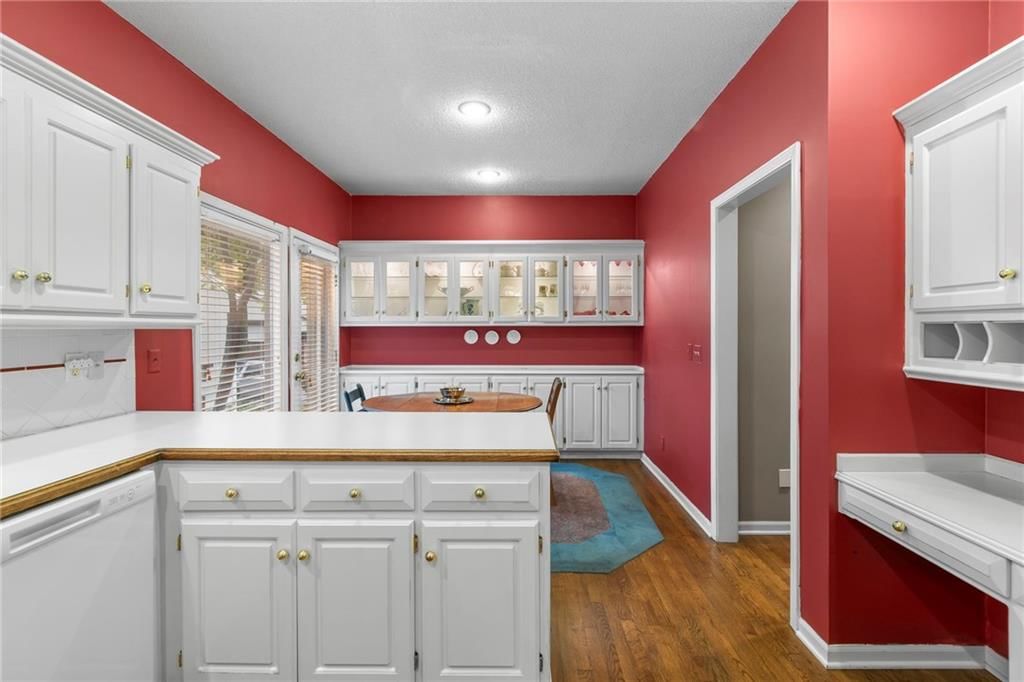 12710 Cambridge Lane — photo 7