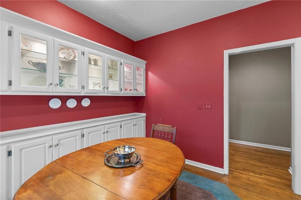 12710 Cambridge Lane — photo 9