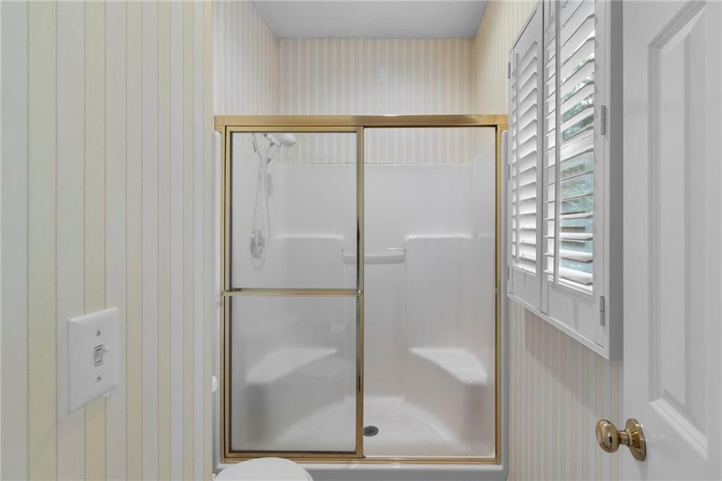 12710 Cambridge Lane — photo 15