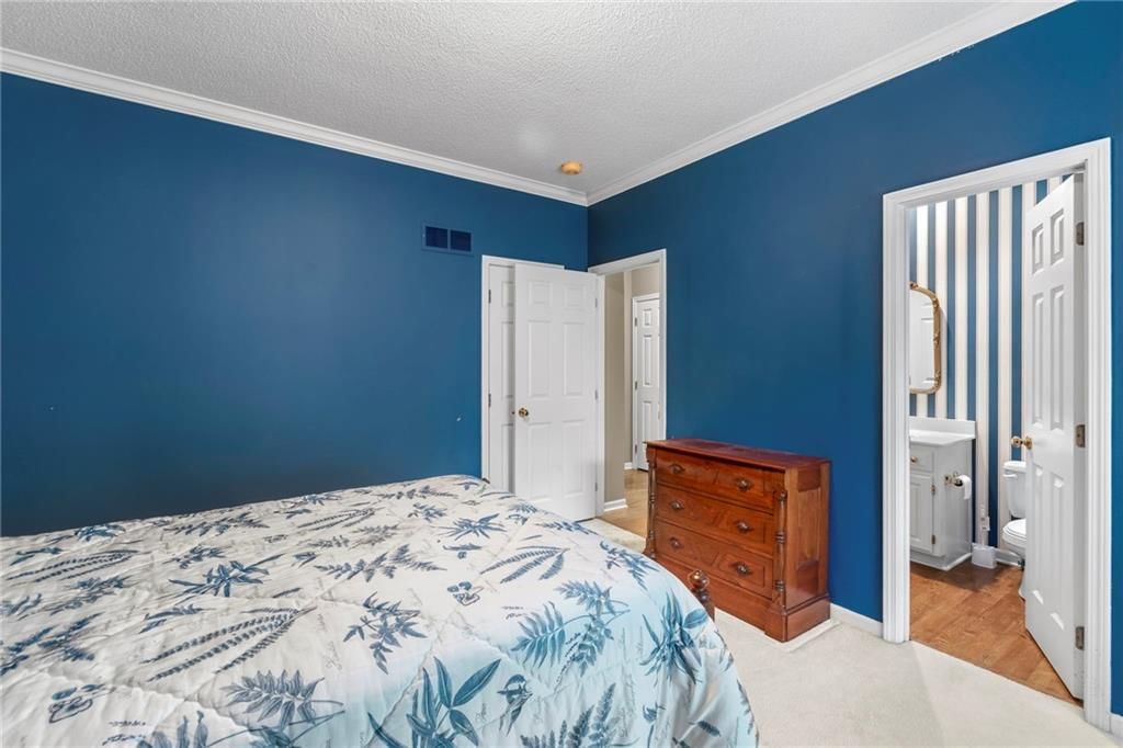 12710 Cambridge Lane — photo 18