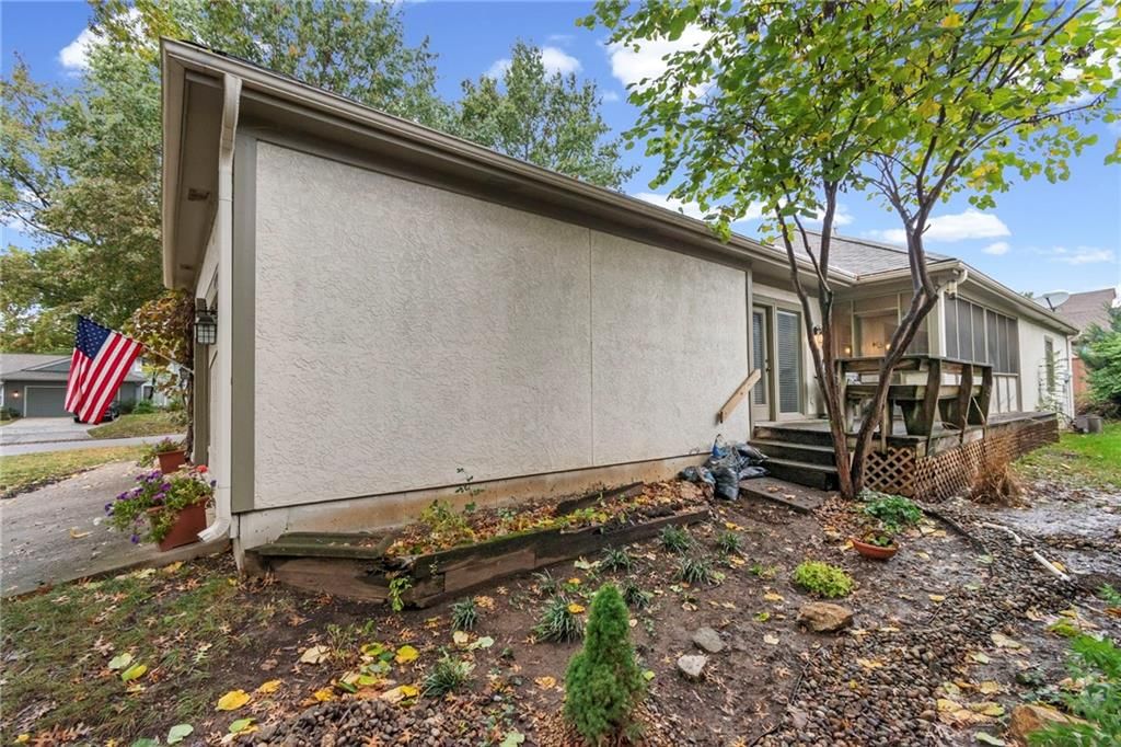12710 Cambridge Lane — photo 26