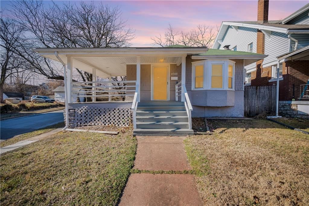 4948 COLLEGE Avenue, Kansas City, MO