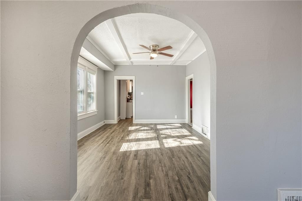 4948 COLLEGE Avenue — photo 14