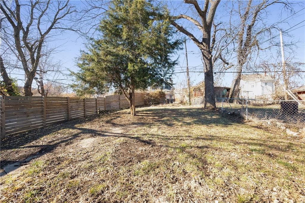 4948 COLLEGE Avenue — photo 29