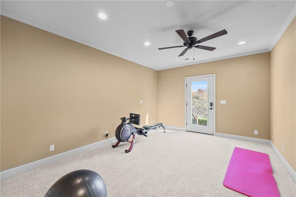 129 NW Morton Drive — photo 38