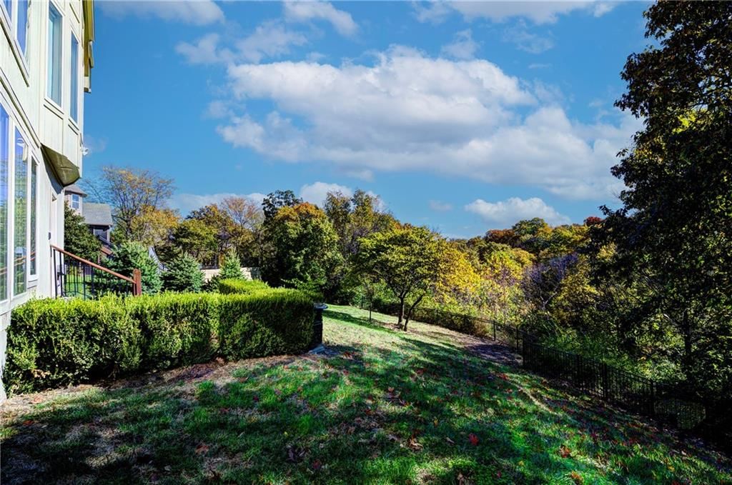 129 NW Morton Drive — photo 44
