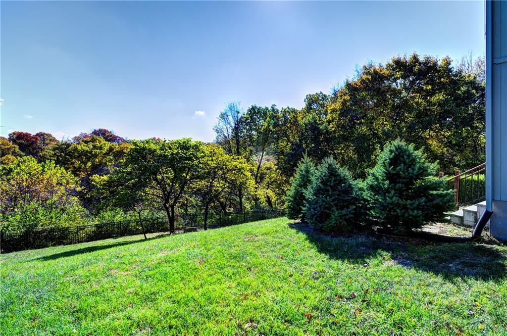 129 NW Morton Drive — photo 45