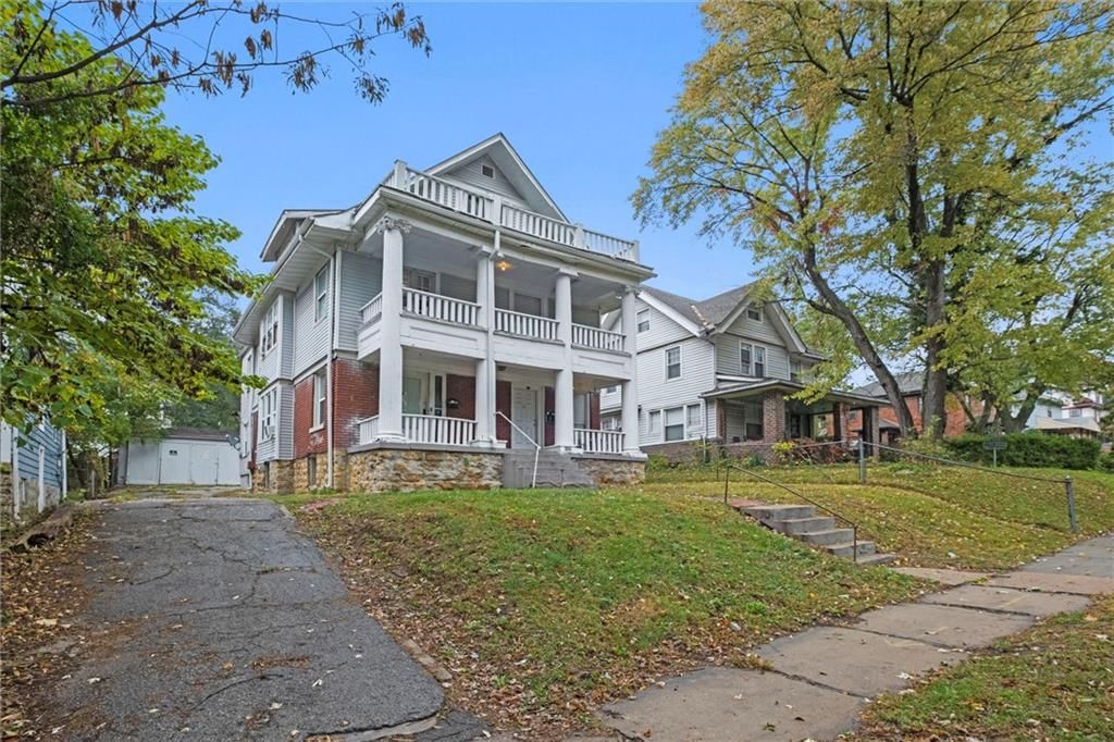 306 Spruce Avenue — photo 3