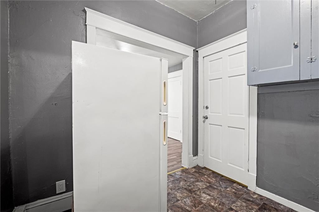 306 Spruce Avenue — photo 14