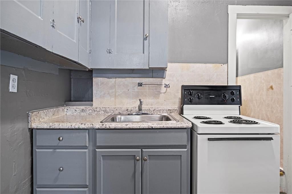 306 Spruce Avenue — photo 16