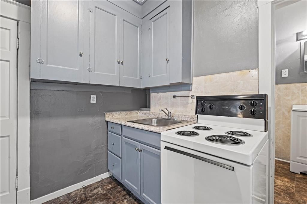 306 Spruce Avenue — photo 17