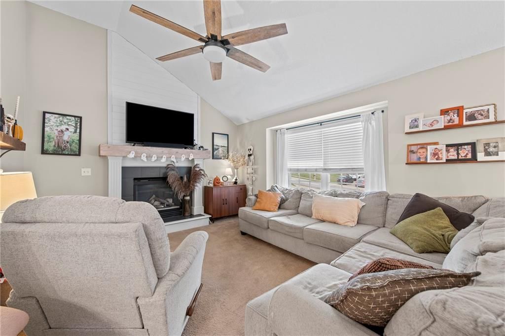 1305 NW 74th Place — photo 3