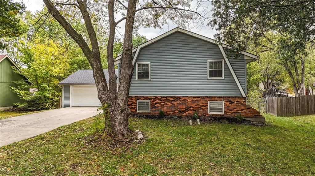 216 Bittersweet Lane — photo 30