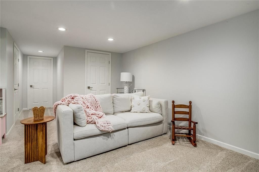 2205 Meadowlark Drive — photo 21