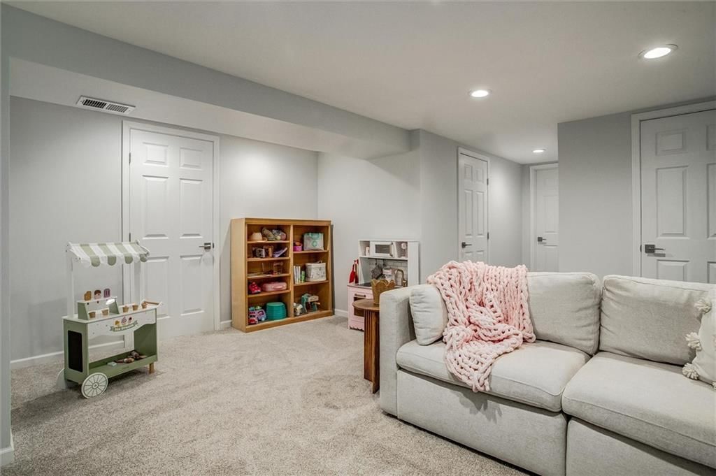 2205 Meadowlark Drive — photo 22