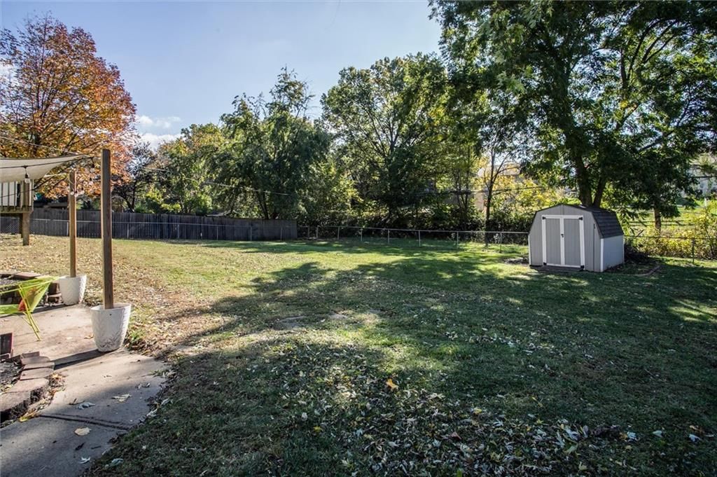 2205 Meadowlark Drive — photo 28