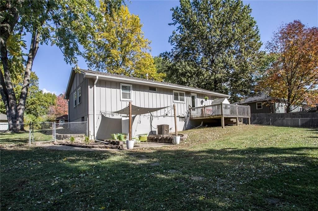 2205 Meadowlark Drive — photo 29