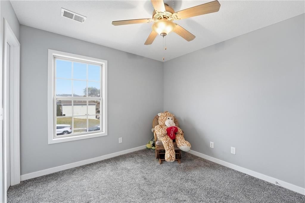 2207 Ashford Street — photo 18