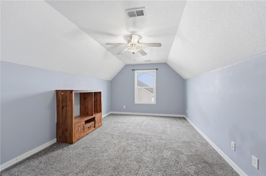 2207 Ashford Street — photo 20