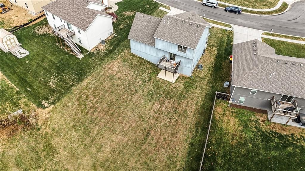 2207 Ashford Street — photo 36